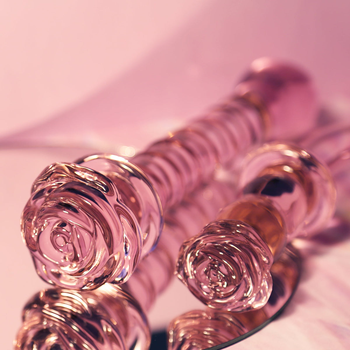 SPIRAL DILDO WITH ENAMELED GLASS ROSE FOR THE G-SPOT