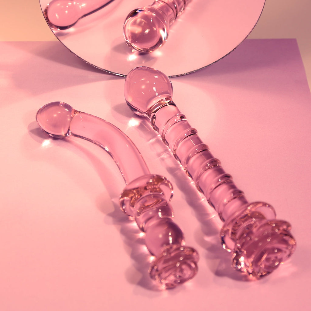 SPIRAL DILDO WITH ENAMELED GLASS ROSE FOR THE G-SPOT