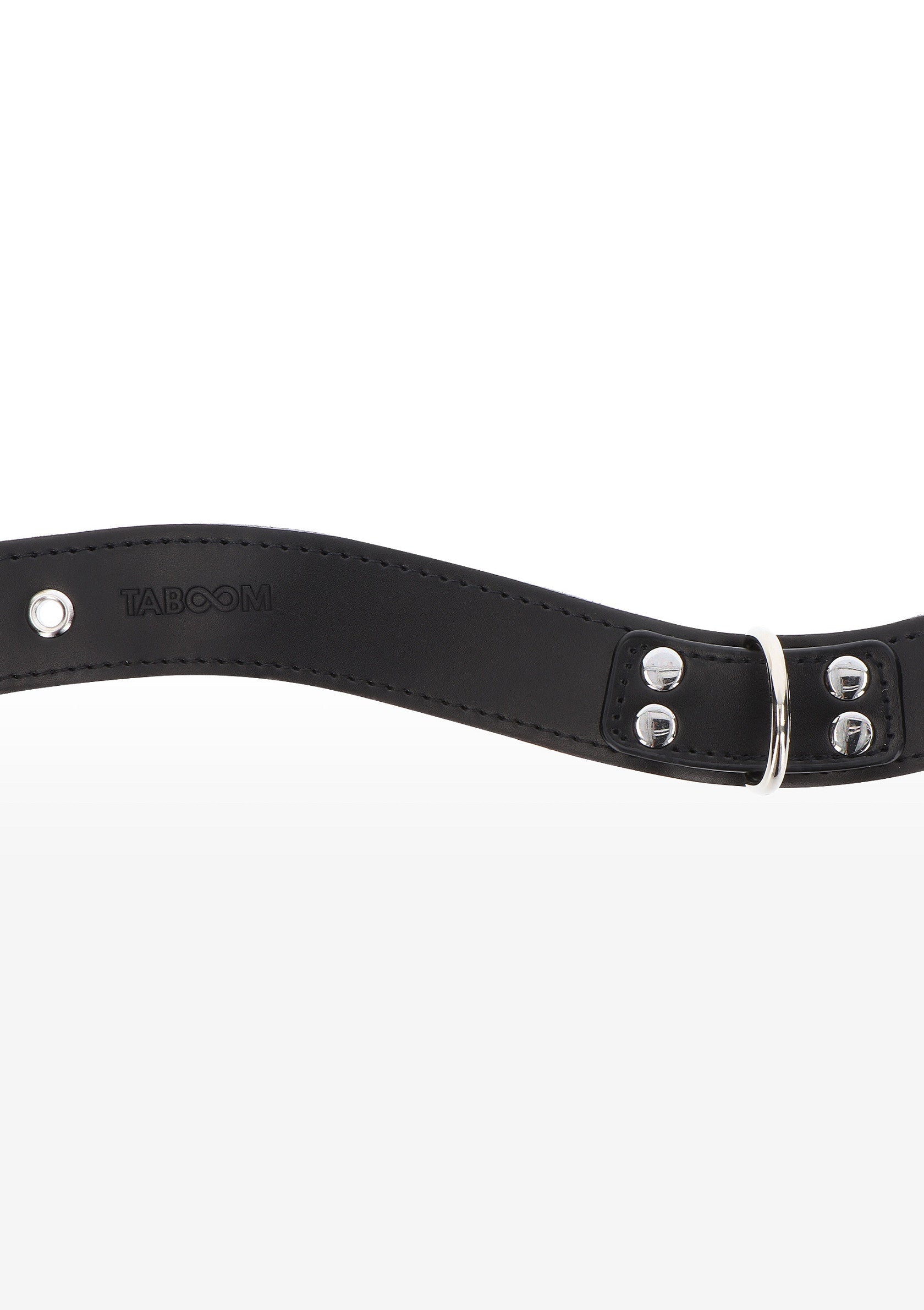 Elegante collare con anello a D nero